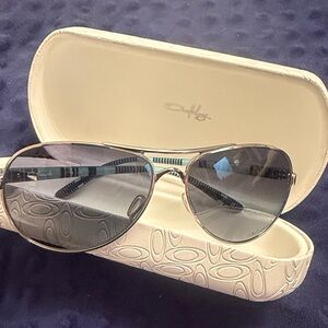 Oakley OO4079-07 Chrome with Grey Gradient Polarized Sunglasses